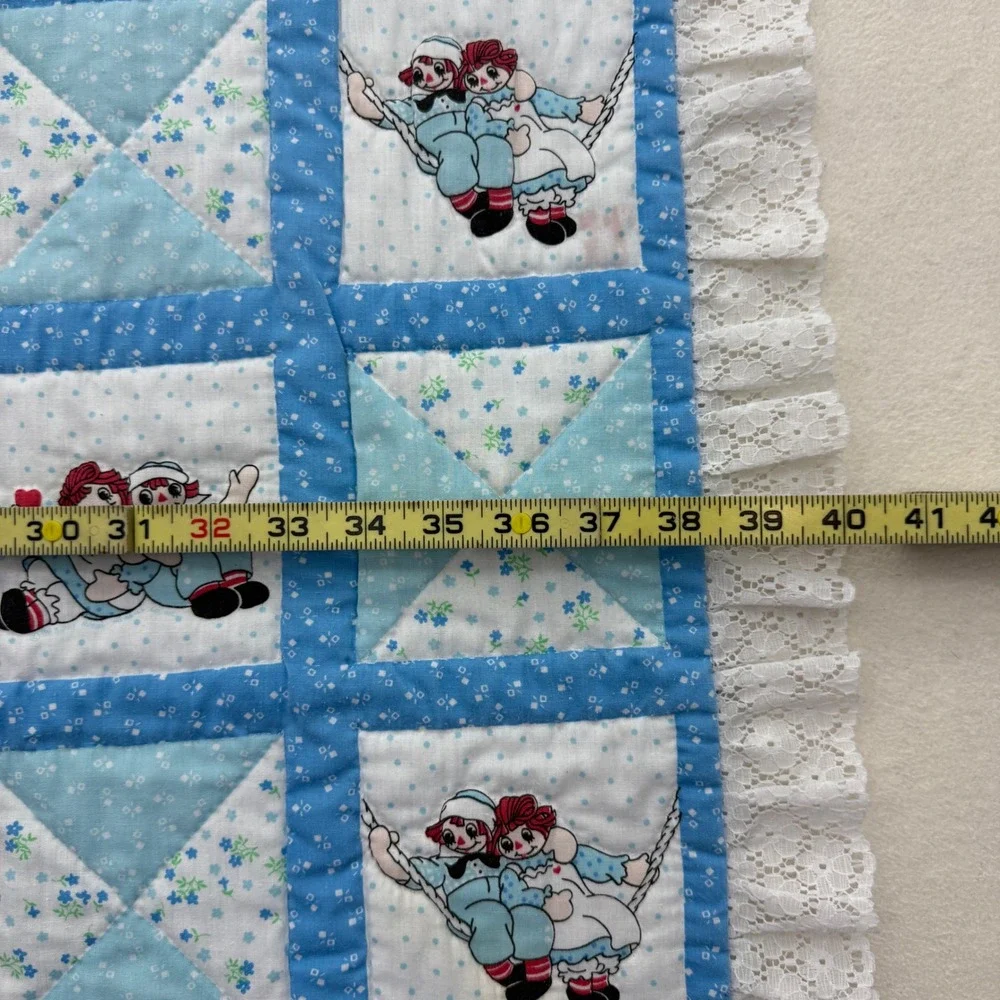 Vintage Raggedy Ann Andy Baby Quilt Blanket Blue White Lace Trim 44x40 Patchwork
